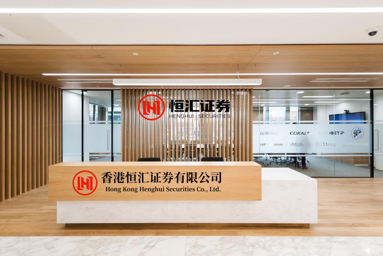 天通盈 Opus 4.8连夜算尽1170亿人命运，一句话敲出人类投胎模拟器